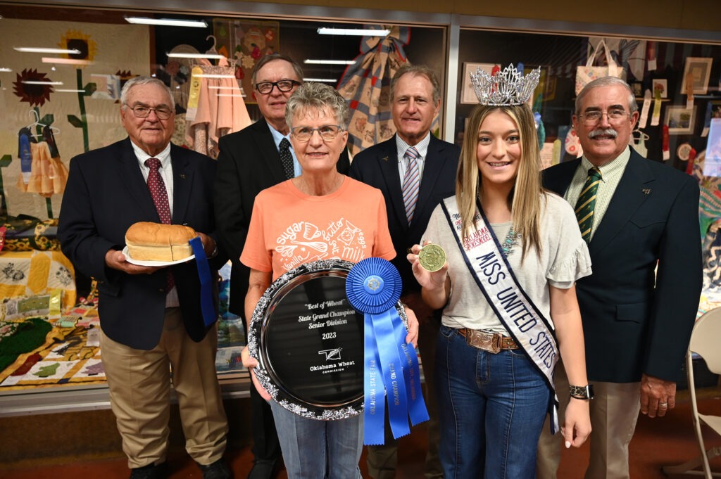 https://www.okwheat.org/wp-content/uploads/2023/09/Renee-Howard-Senior-Grand-Champion67-1024x681.jpg